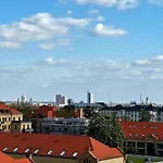 Elegante Skyline Wohnung